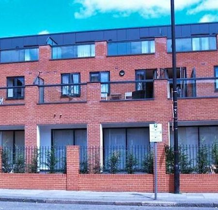 Crompton Court Apartments London Exterior photo