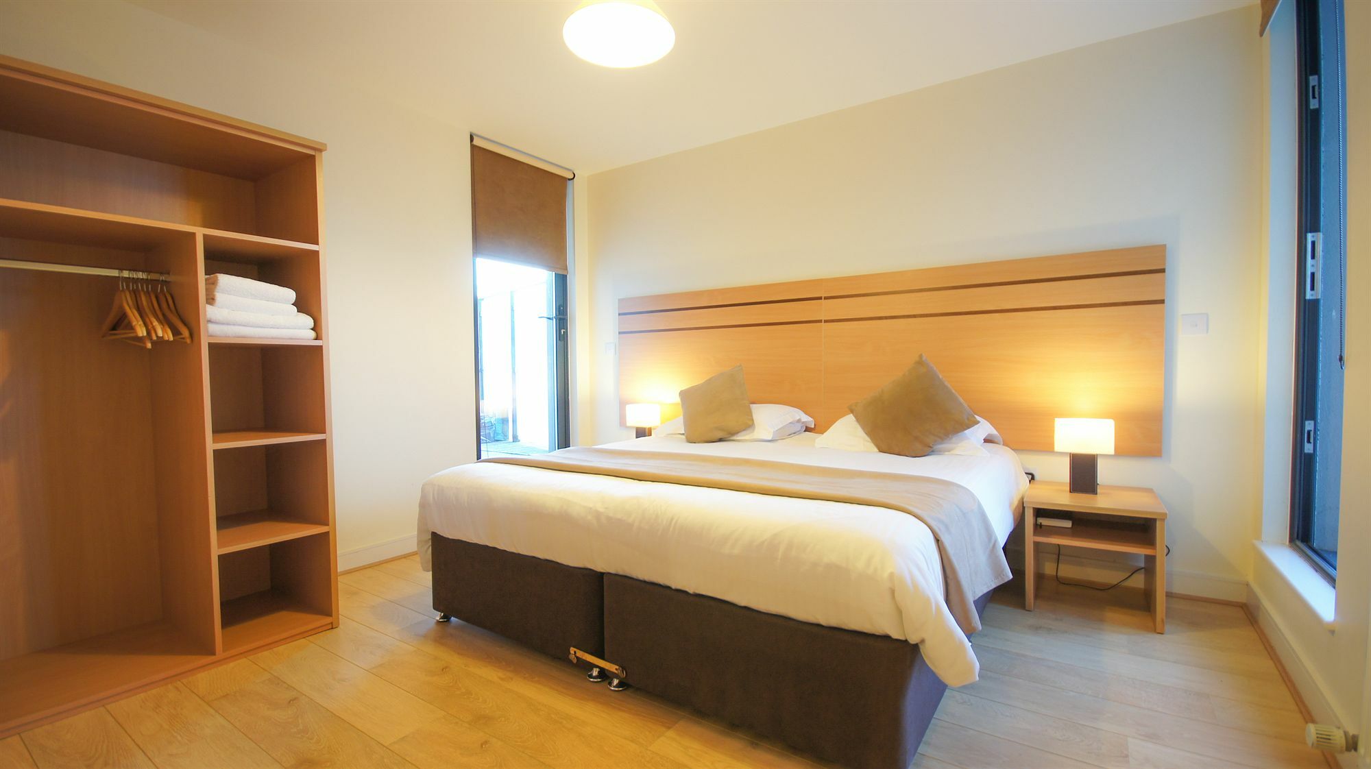 Crompton Court Apartments London Exterior photo